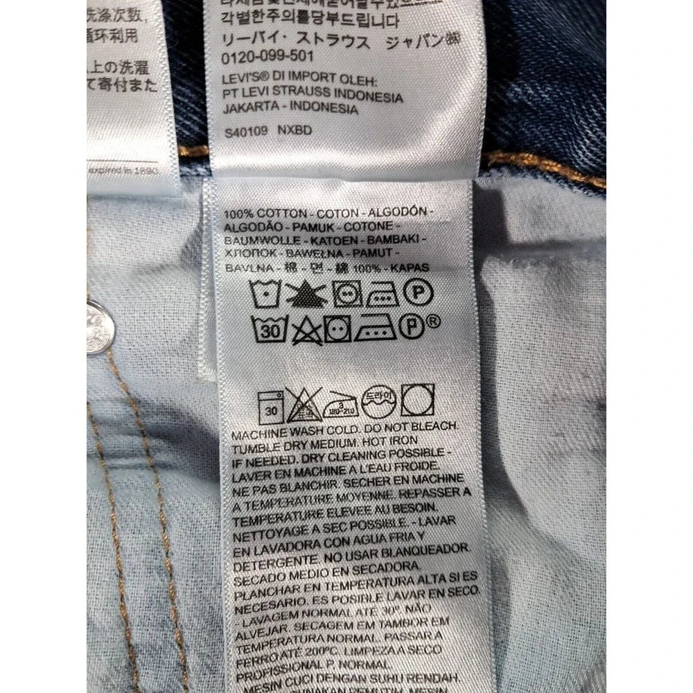 Levi's Strauss & Co Jeans Mens Sz 42x32 550 Relaxed Fit Straight Leg Denim Blue - Picture 8 of 16